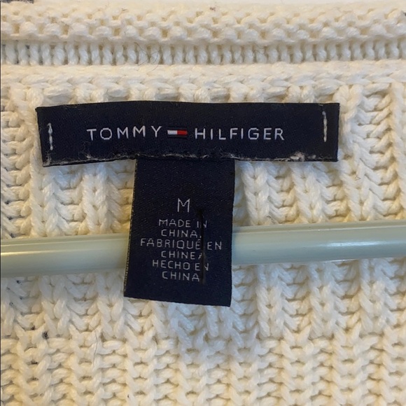 BOGO SALE 🎉 Tommy Hilfiger cream knit 100% cotton sweater sz M - Picture 2 of 7